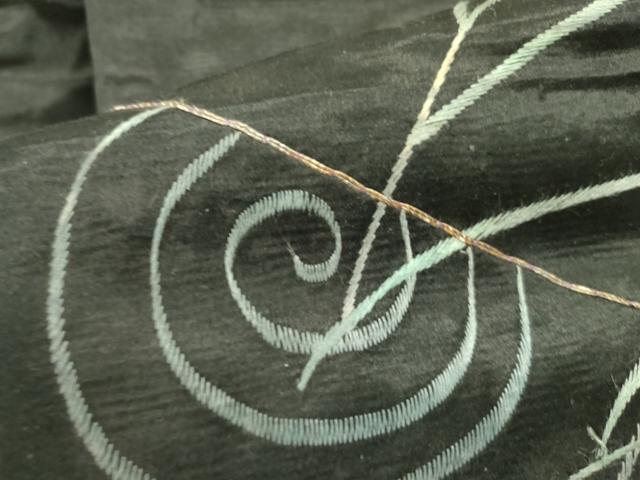 平和屋着物●アンティーク　大正ロマン　両面　半幅帯　総手刺繍　飛鳥文　黒地　正絹　逸品　DABD0802op