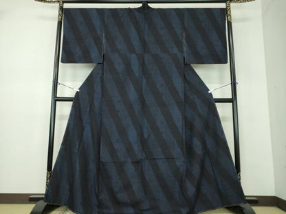 平和屋着物●結城紬　100亀甲　吉祥間道　正絹　逸品　未使用　DABD1018ps