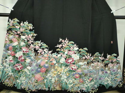 平和屋着物●本場加賀友禅作家　森田耕三　黒留袖　四季の花　正絹　逸品　未使用　DABD1042ps