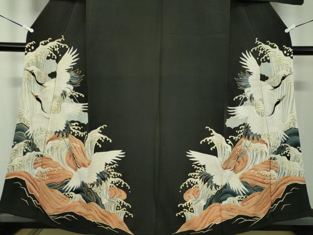 平和屋着物●アンティーク　大正ロマン　黒留袖　駒刺繍　手描き　立波飛鶴文　金彩　正絹　逸品　DABD1069ps