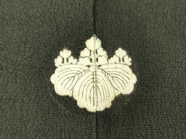 平和屋着物●アンティーク　大正ロマン　黒留袖　駒刺繍　手描き　立波飛鶴文　金彩　正絹　逸品　DABD1069ps