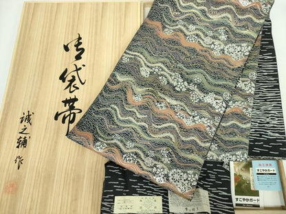 平和屋着物●本場筑前博多織　大倉織物　誠之輔　両面　全通柄袋帯　紹巴　波線華文　黒地　金銀糸　証紙・共箱付　正絹　逸品　DABD1075ps