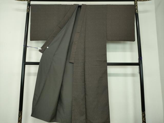 平和屋着物●男性　お召　キングサイズ　草葉文　黒地　正絹　逸品　DABD1207ps