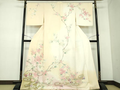 平和屋着物●中国三大刺繍　相良刺繍　訪問着　流水鴛鴦桜　暈し染め　金彩　正絹　逸品　DABD1224ps
