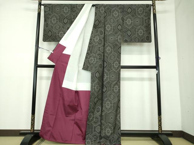 平和屋着物●本場大島紬　亀甲花文　正絹　逸品　未使用　DABD1247ps