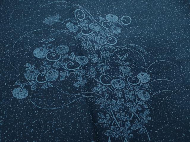平和屋着物●本藍　型絵染　訪問着　紬地　草花文　やまと金ラベル　正絹　逸品　未使用　DABD1250ps