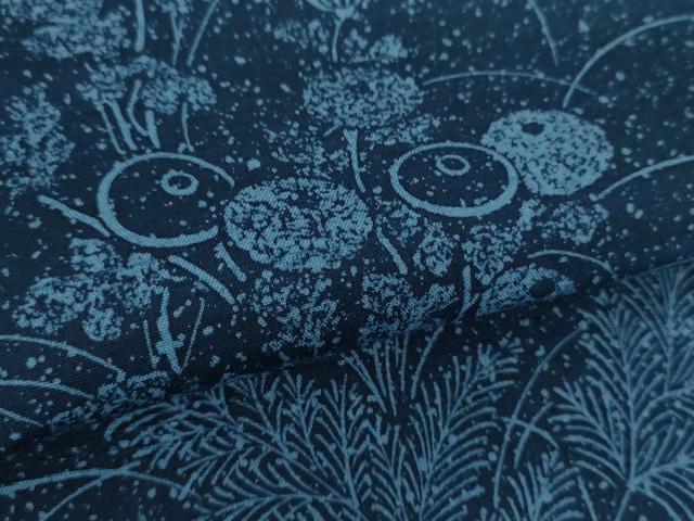 平和屋着物●本藍　型絵染　訪問着　紬地　草花文　やまと金ラベル　正絹　逸品　未使用　DABD1250ps