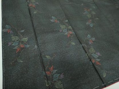 平和屋着物●本場大島紬　9マルキ　花唐草文　反端付き　正絹　逸品　未使用　DABD1258ps