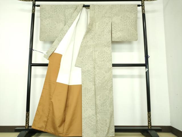 平和屋着物●結城紬　奥順　おく玉　100亀甲　舞花文　証紙付き　正絹　逸品　DABD1260ps