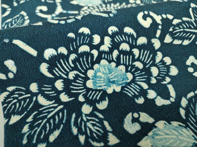 平和屋着物●九寸開き名古屋帯　本藍　型絵染　菊文　お召縮緬　正絹　逸品　DABD1268ps