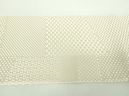 平和屋着物●本場筑前博多織　八寸名古屋帯　変わり間道　生成色　正絹　逸品　未使用　DABD1277ps