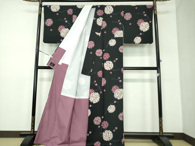 平和屋着物●小紋　桜丸文　溢れ松葉　黒地　洗える着物　DABD1422ps