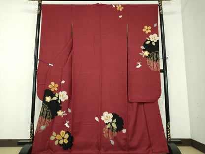 平和屋着物●豪華振袖　駒刺繍　雪桜　跳兎　金彩　正絹　逸品　DABD1438ps