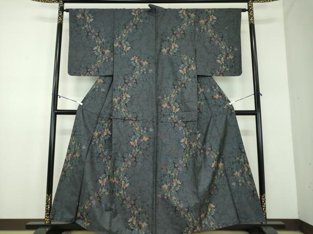 平和屋着物●本場大島紬　9マルキ　舞蝶花文　正絹　逸品　DABD1444ps