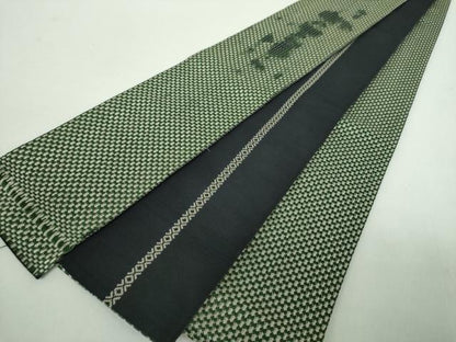 平和屋着物●男性　本場筑前博多織　両面　角帯　幾何学文様　正絹　逸品　DABD1508ps