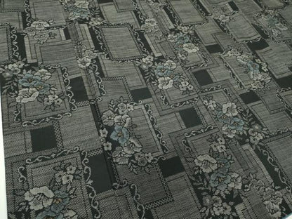 平和屋着物●本場大島紬　9マルキ　草花文　正絹　逸品　DABD1578ps