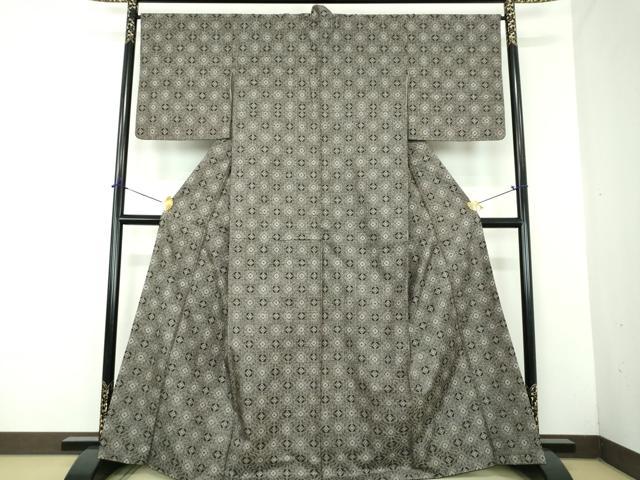 平和屋着物●本場大島紬　龍郷絣　花菱文　正絹　逸品　DABD1646ps