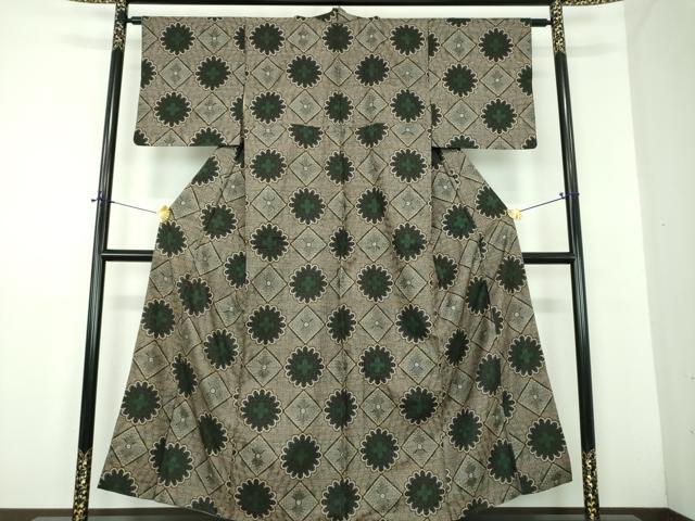 平和屋着物●本場大島紬　龍郷絣　花菱文　正絹　逸品　DABD1647ps