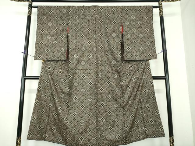 平和屋着物●本場大島紬　龍郷絣　花菱文　正絹　逸品　DABD1668ps