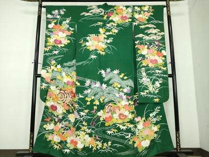 平和屋着物●創業460年・千總　振袖　駒刺繍　流水花車文　金彩　正絹　逸品　DABD1694ps