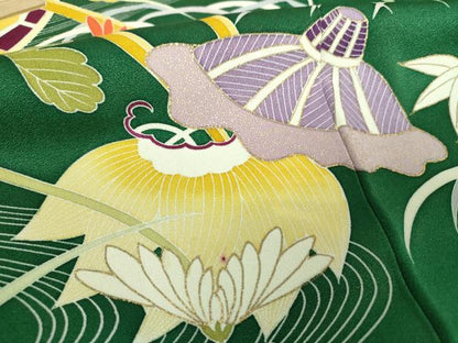 平和屋着物●創業460年・千總　振袖　駒刺繍　流水花車文　金彩　正絹　逸品　DABD1694ps