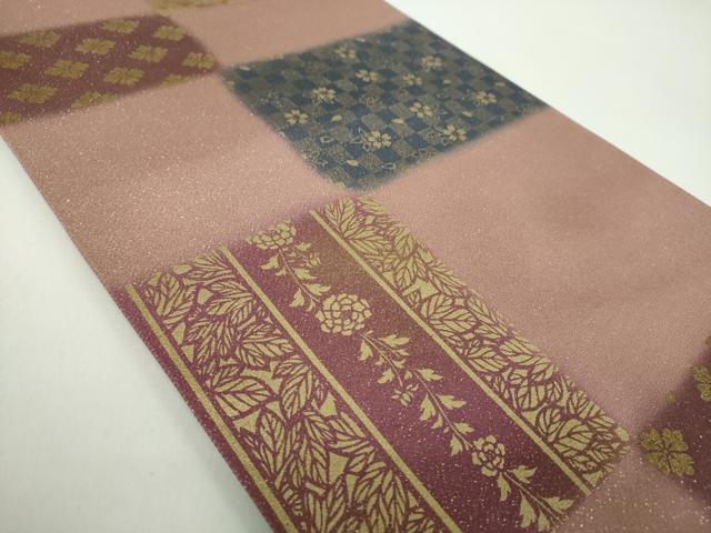 平和屋着物●全通柄袋帯　市松花文　金彩　金通し地　正絹　逸品　未使用　DABD1810ps