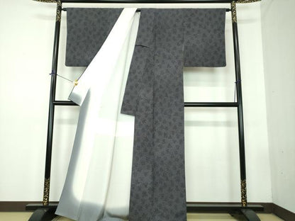 平和屋着物●重要無形文化財　人間国宝　中村勇二郎　江戸小紋　国宝平等院雲中供養菩薩像五十二　正絹　逸品　DABD1831ps