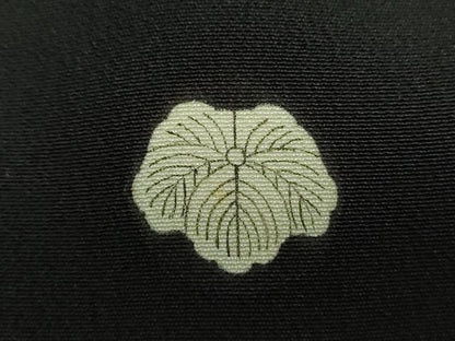 平和屋着物●本加賀友禅作家　百貫華峰　黒留袖　御所車花文　金彩　正絹　逸品　DABD1843ps