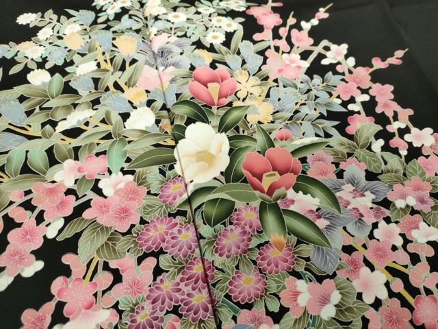 平和屋着物●豪華黒留袖　友禅　作家物　草花文　正絹　逸品　DABD1844ps