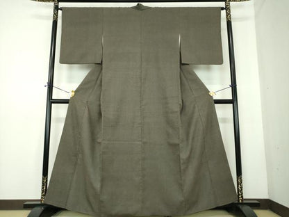 平和屋着物●白鷹お召　110亀甲　総詰め　濃海松茶色地　正絹　逸品　DABD1846ps