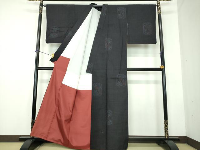 平和屋着物●本場結城紬　重要無形文化財　80亀甲　糸とり　亀甲花文　井上商事謹製　証紙付き　正絹　逸品　DABD1870ps