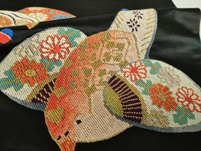平和屋着物●アンティーク　大正ロマン　九寸名古屋帯　駒刺繍　総刺繍　鳥花文　黒地　金銀糸　正絹　逸品　DABD1957ps