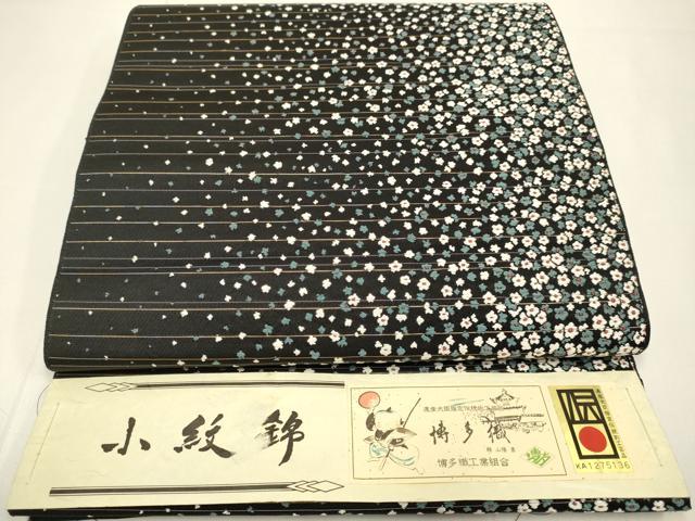 平和屋着物●本場筑前博多織 八寸名古屋帯 小花柄 黒地 金糸 松装織物謹製 証紙付き 正絹 逸品 未使用 DABD2132du