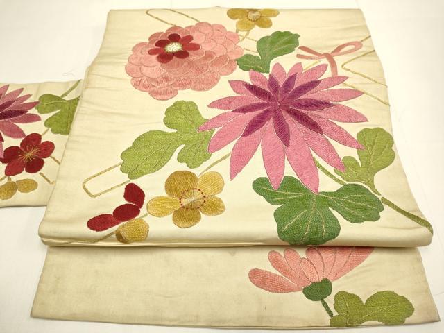 平和屋着物●アンティーク　大正ロマン　九寸名古屋帯　駒刺繍　総刺繍　梅　菊　正絹　逸品　DABD2202du