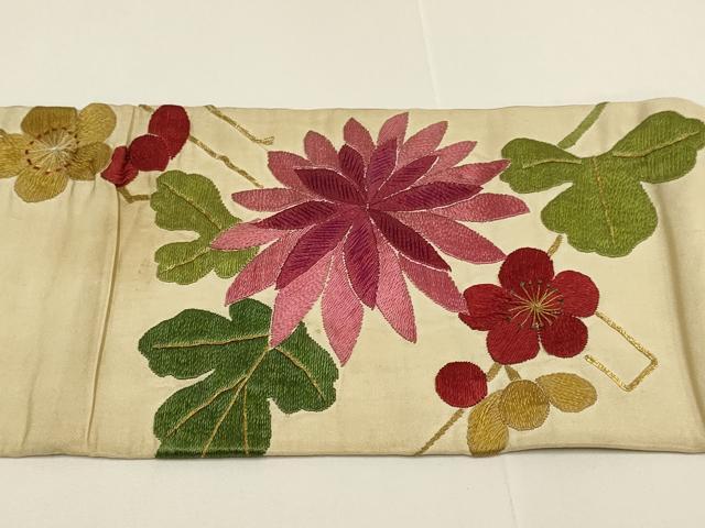 平和屋着物●アンティーク　大正ロマン　九寸名古屋帯　駒刺繍　総刺繍　梅　菊　正絹　逸品　DABD2202du