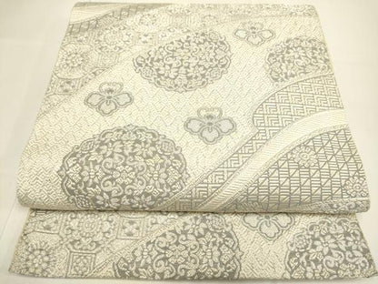 平和屋着物●本場筑前博多織 八寸名古屋帯 正倉院花文 銀糸 正絹 逸品 DABD2227du