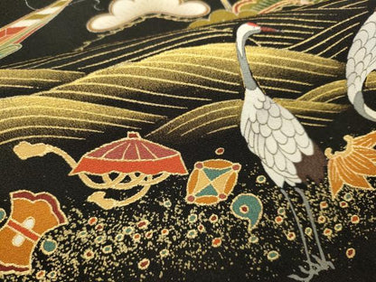 平和屋着物■豪華黒留袖　駒刺繍　宝尽くし飛鶴松文　金彩　正絹　逸品　DABD2373du