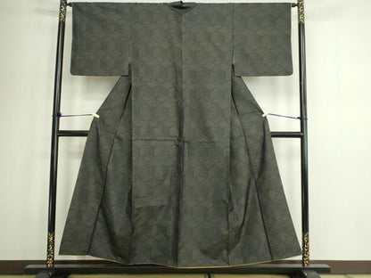 平和屋着物■本場大島紬　亀甲文　正絹　逸品　DABD3107sf
