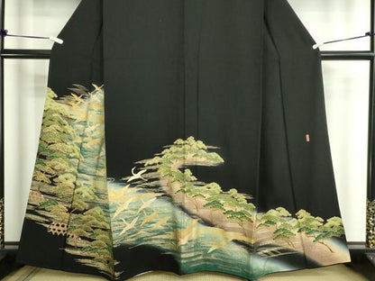 平和屋着物■豪華黒留袖 作家物 駒刺繍 飛鶴松文 暈し染め 金彩 正絹 逸品 DABD3353sf