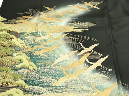 平和屋着物■豪華黒留袖 作家物 駒刺繍 飛鶴松文 暈し染め 金彩 正絹 逸品 DABD3353sf