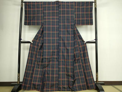 平和屋着物■本場縞大島紬　格子　正絹　逸品　DABD3398sf