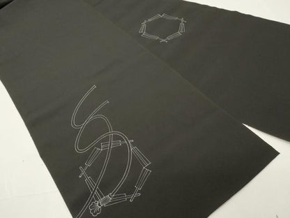 平和屋着物▼黒留袖　反物　着尺　裁断済　色付前　御所車花文　逸品　未使用　DABD4665zy