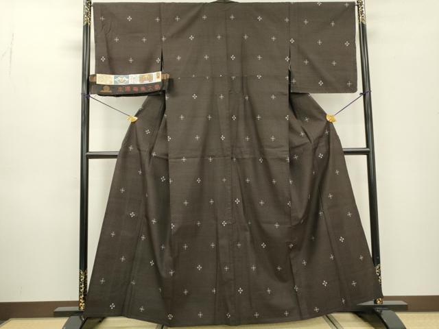平和屋着物▽本場大島紬 単衣 9マルキ 総絣 古代染色純泥染 菱文 前田紬工芸謹製 やまと誂製 証紙付き 正絹 逸品 未使用 DABD5468fe