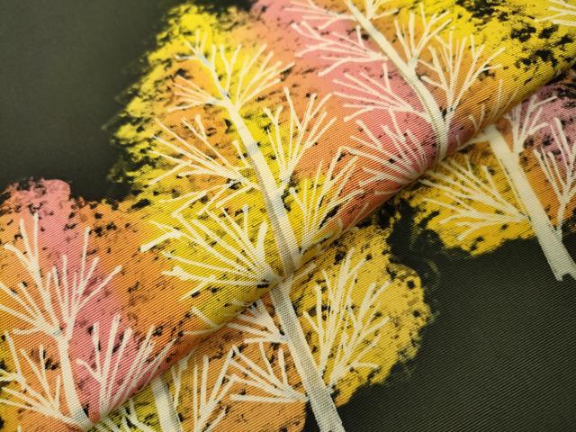 平和屋着物●塩瀬　九寸名古屋帯　ろうけつ染　樹林文　黒地　正絹　逸品　DABD5838fe