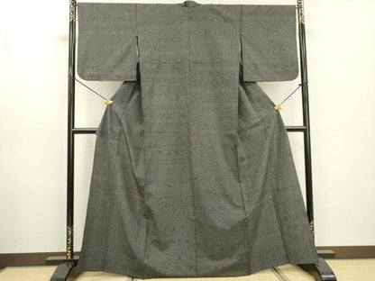 平和屋着物▽本塩沢　単衣　110亀甲　横段幾何学文　黒地　正絹　逸品　DABD5932fe
