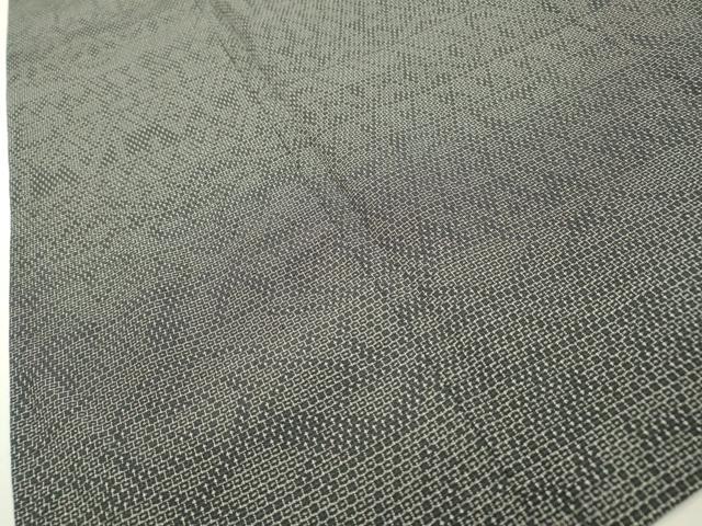 平和屋着物▽本塩沢　単衣　110亀甲　横段幾何学文　黒地　正絹　逸品　DABD5932fe