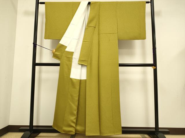 平和屋着物●上質な色無地　干割れ地紋　菜種油色　正絹　逸品　DABD6118du