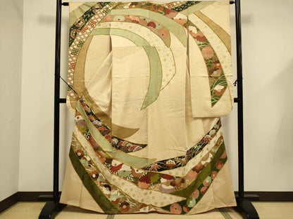 平和屋着物■豪華振袖　駒刺繍　吉祥花文　金彩　正絹　逸品　DABD6222du
