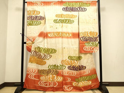 平和屋着物■豪華振袖　駒刺繍　菊　暈し染め　金彩　正絹　逸品　DABD6357du
