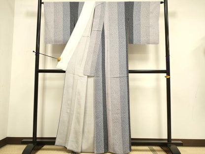 平和屋着物▽上質な小紋　単衣　間道　たたき染め　正絹　逸品　DABD6488du